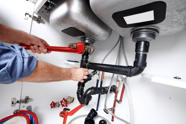 Read more about the article Plumbing Services